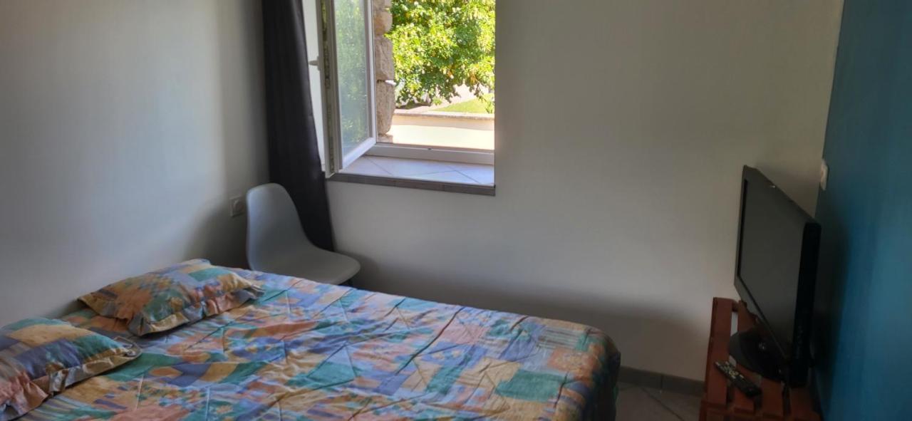 Maisonnette En Pierre Renovee Lamastre Extérieur photo